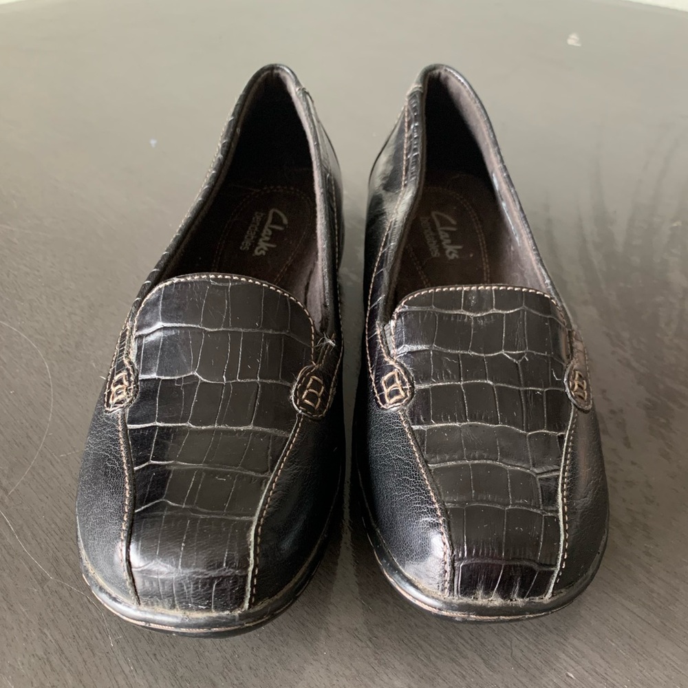 Clarks Bendables Black Leather Slip On’s Women’s Size 6W